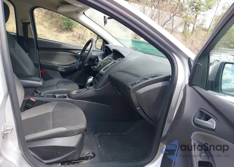 2014 Ford Focus Se from USA, damaged, VIN 1FADP3K22EL174063